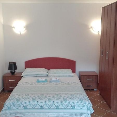 Kotor Kelly Apartments Bagian luar foto