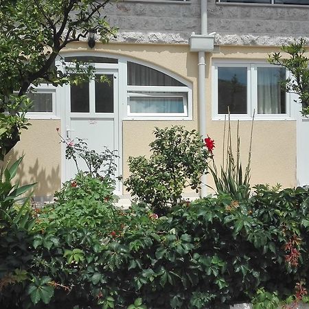 Kotor Kelly Apartments Bagian luar foto