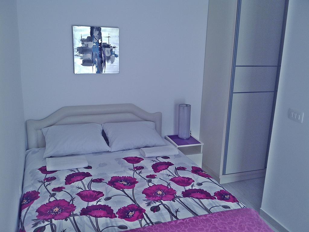 Kotor Kelly Apartments Ruang foto