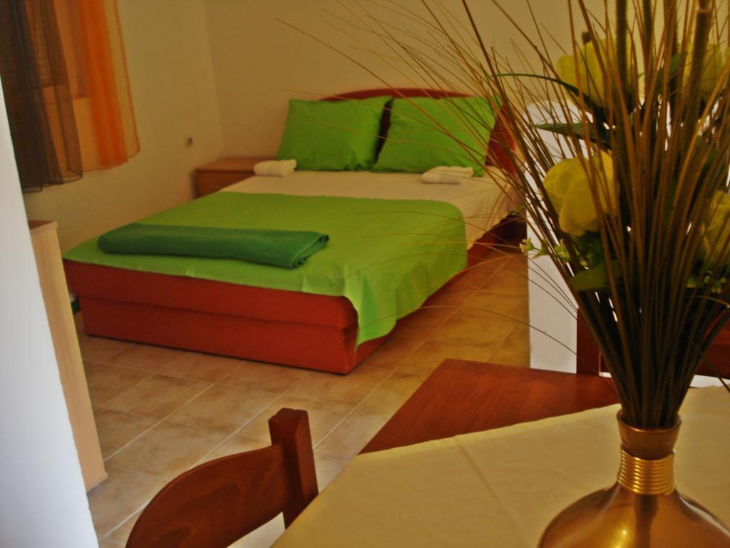 Kotor Kelly Apartments Ruang foto