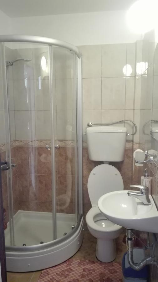 Kotor Kelly Apartments Bagian luar foto