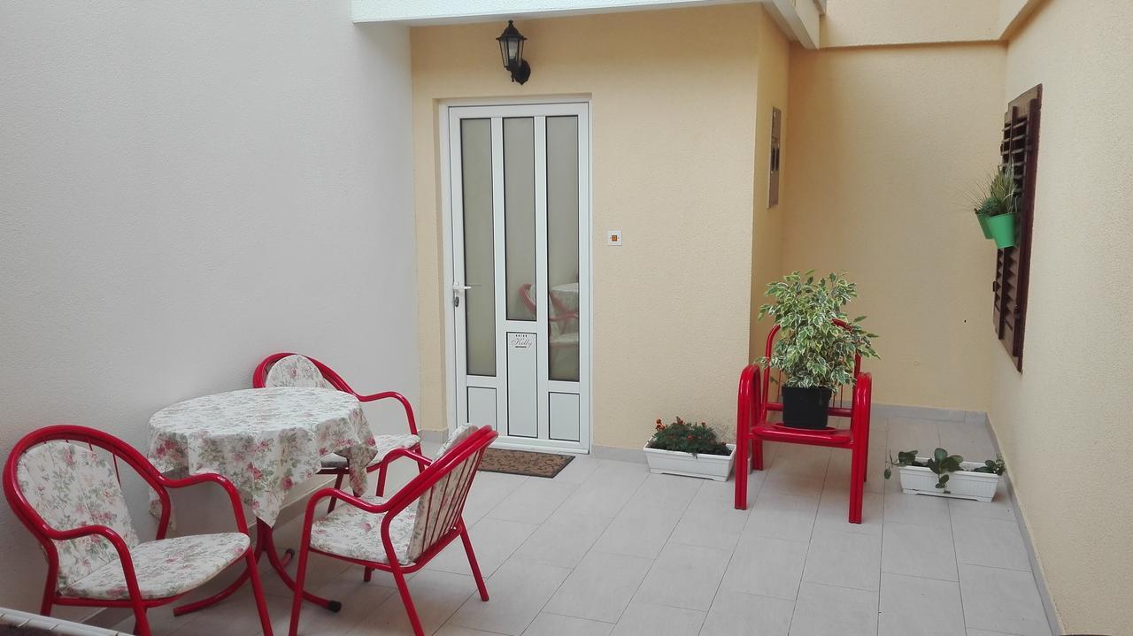 Kotor Kelly Apartments Bagian luar foto